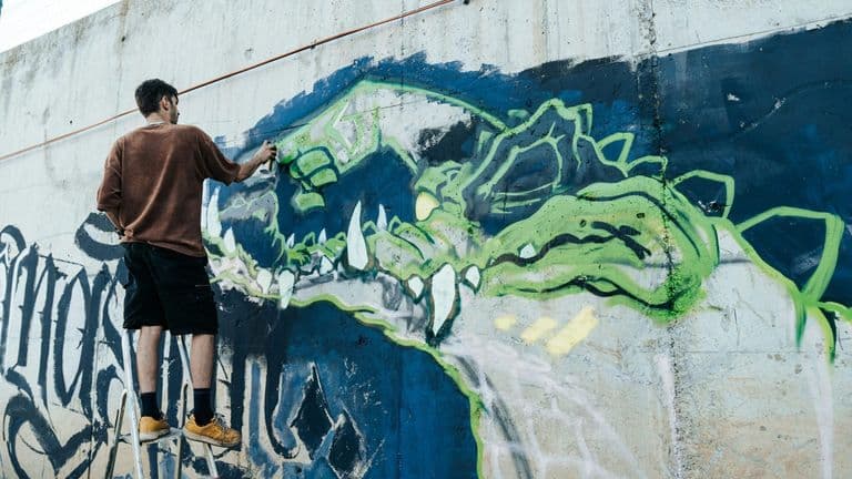 Exploring LA’s Graffiti Art Scene: A Walk Through the Arts District
