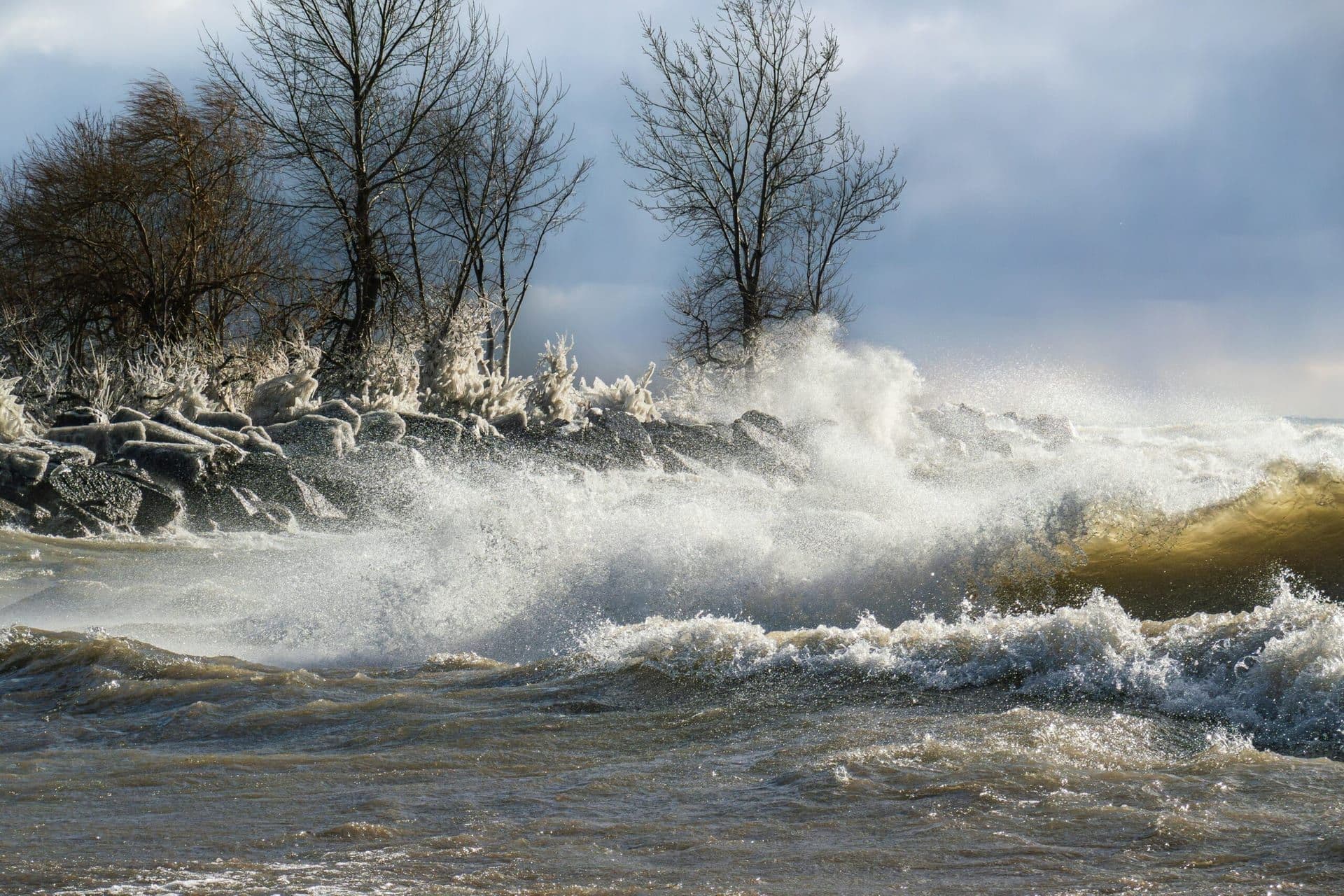 Southern California Faces Severe Winter Storms and Flooding, Disrupting Daily Life and Infrastructure