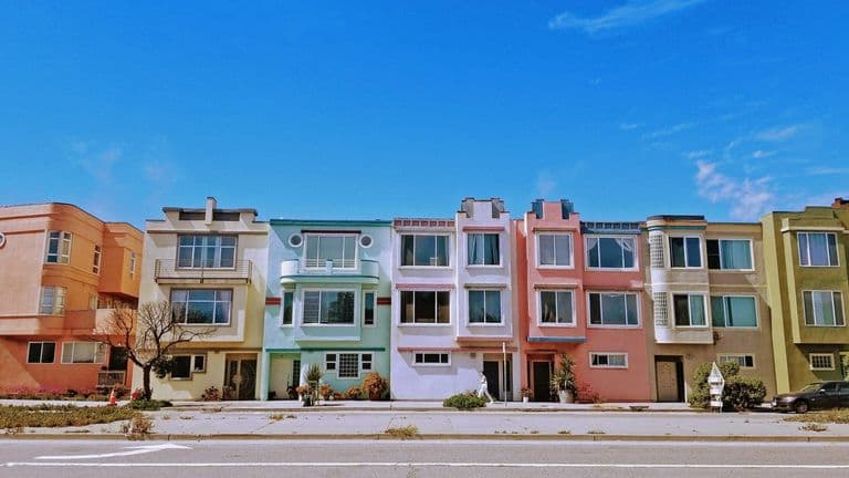 Southern California Housing Market Shows Signs of Stabilizing Amid Rising Mortgage Rates
