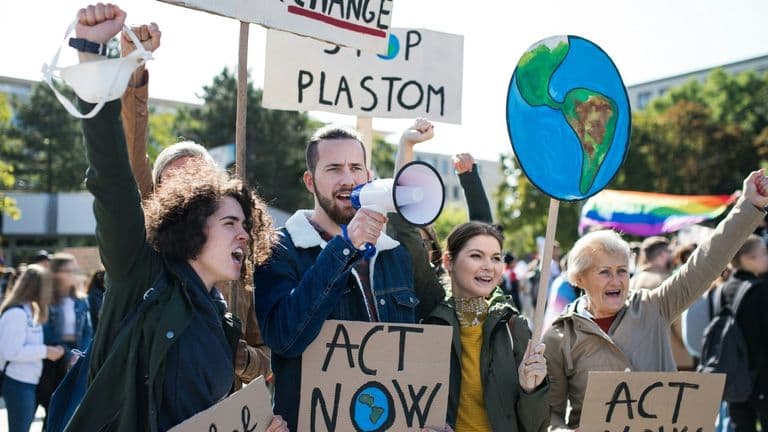 California Legislature Approves Landmark Climate Action Bill Ahead of 2025 Deadline