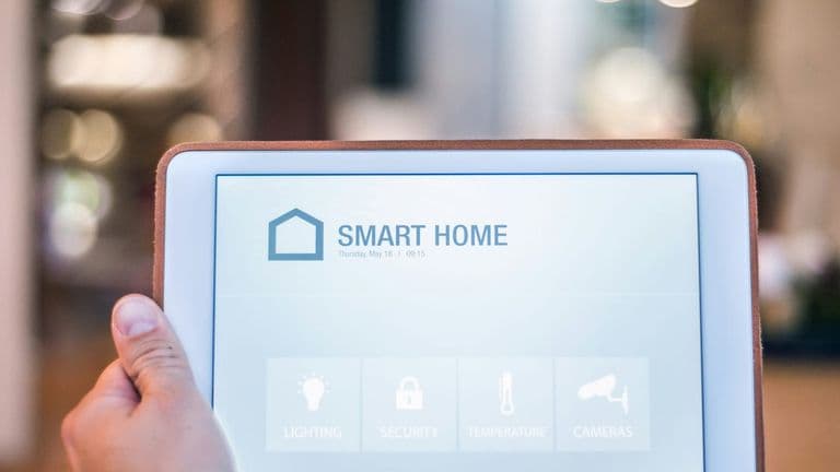 Smart Home Technology in 2025: How Homebuyers Are Prioritizing Innovation
