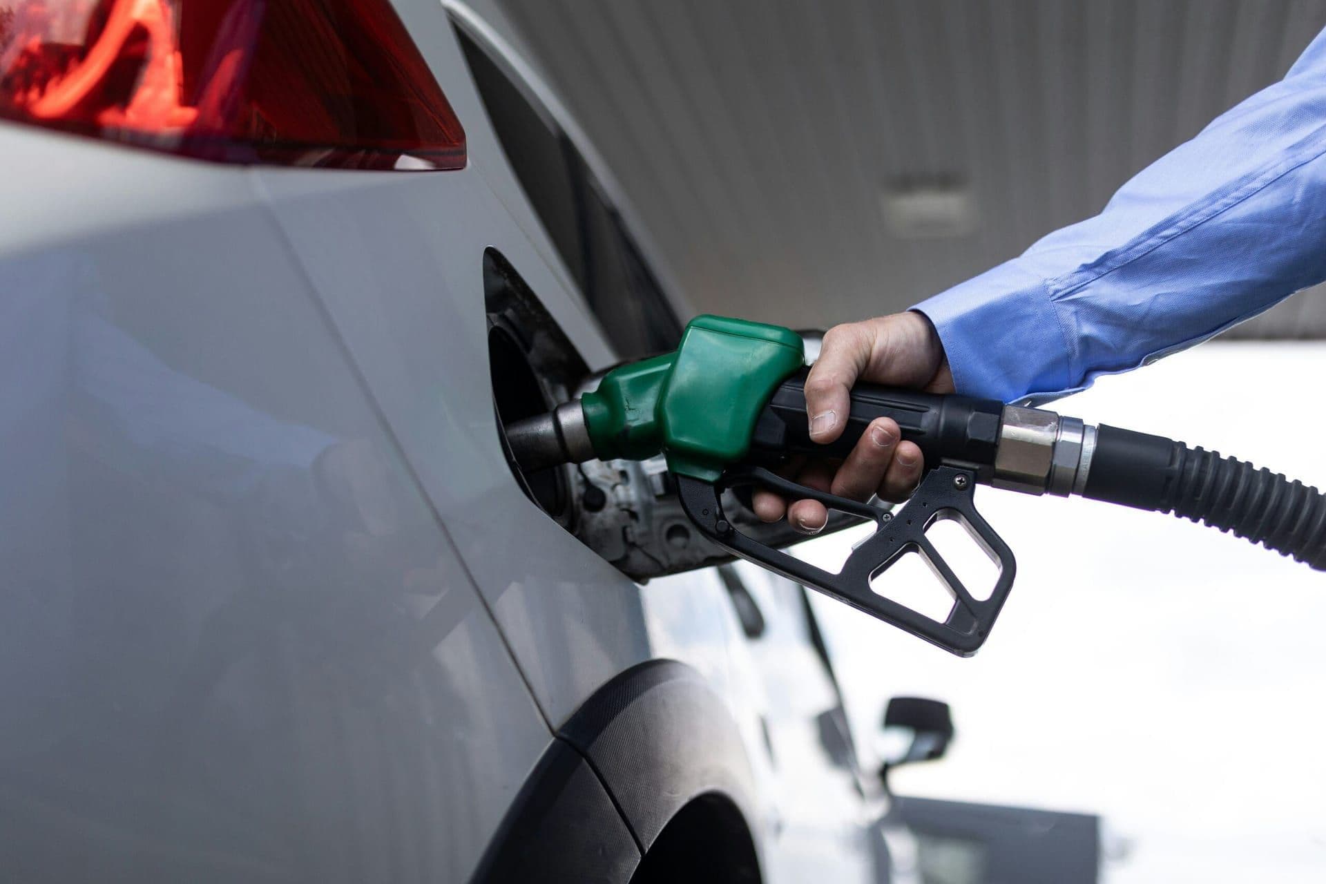 Southern California Faces Financial Strain Amid Soaring Gas Prices