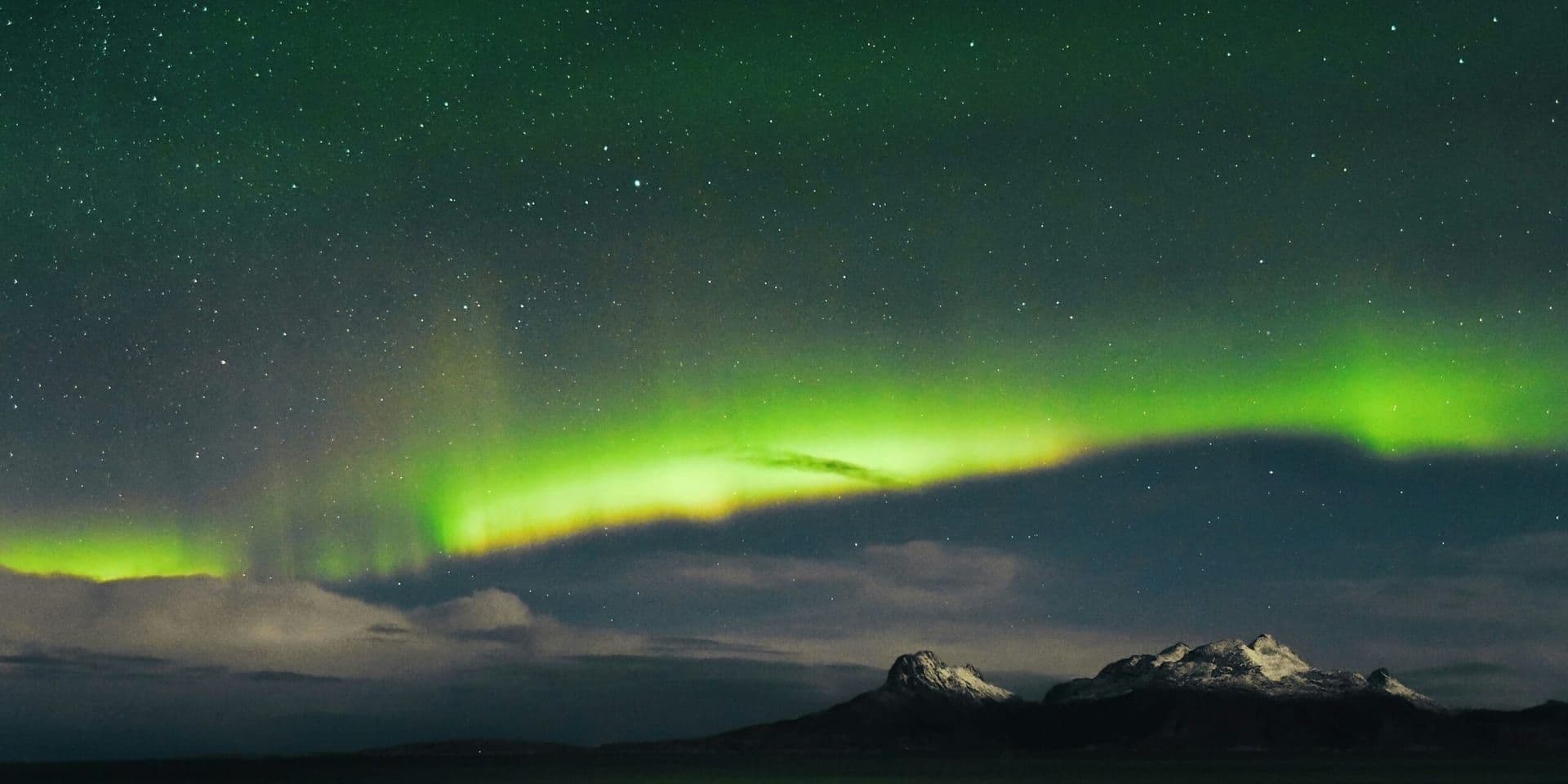 Northern Lights Illuminate U.S. Skies on January 28, 2026, in Rare Celestial Display