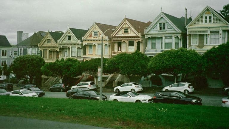 Southern California Housing Market Sees Uptick Amid November 11 Open-House Surge