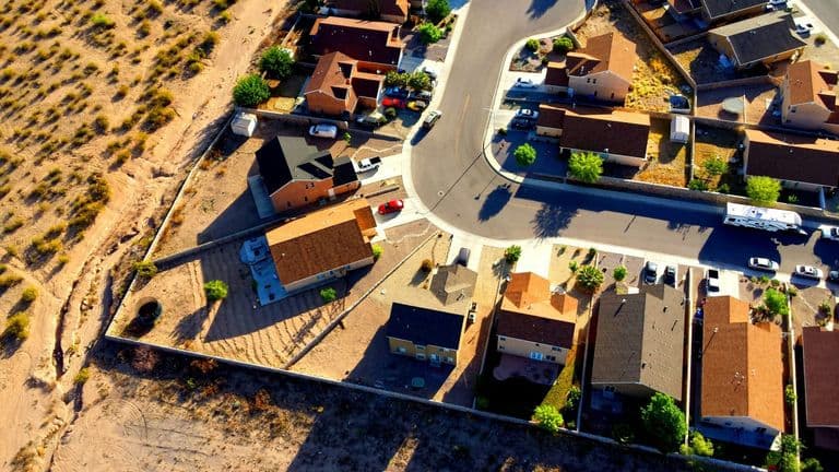 Commercial Real Estate Trends: The Shift Toward Mixed-Use Developments in 2024