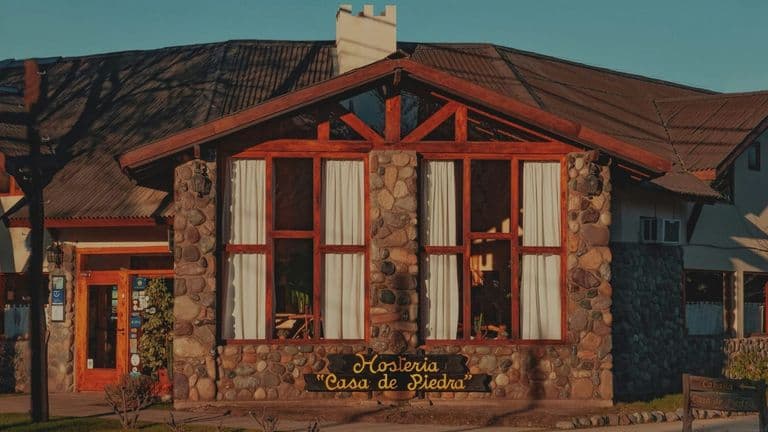 Wyoming Lodge Emerges as Center for Far-Right Political and Intellectual Gatherings