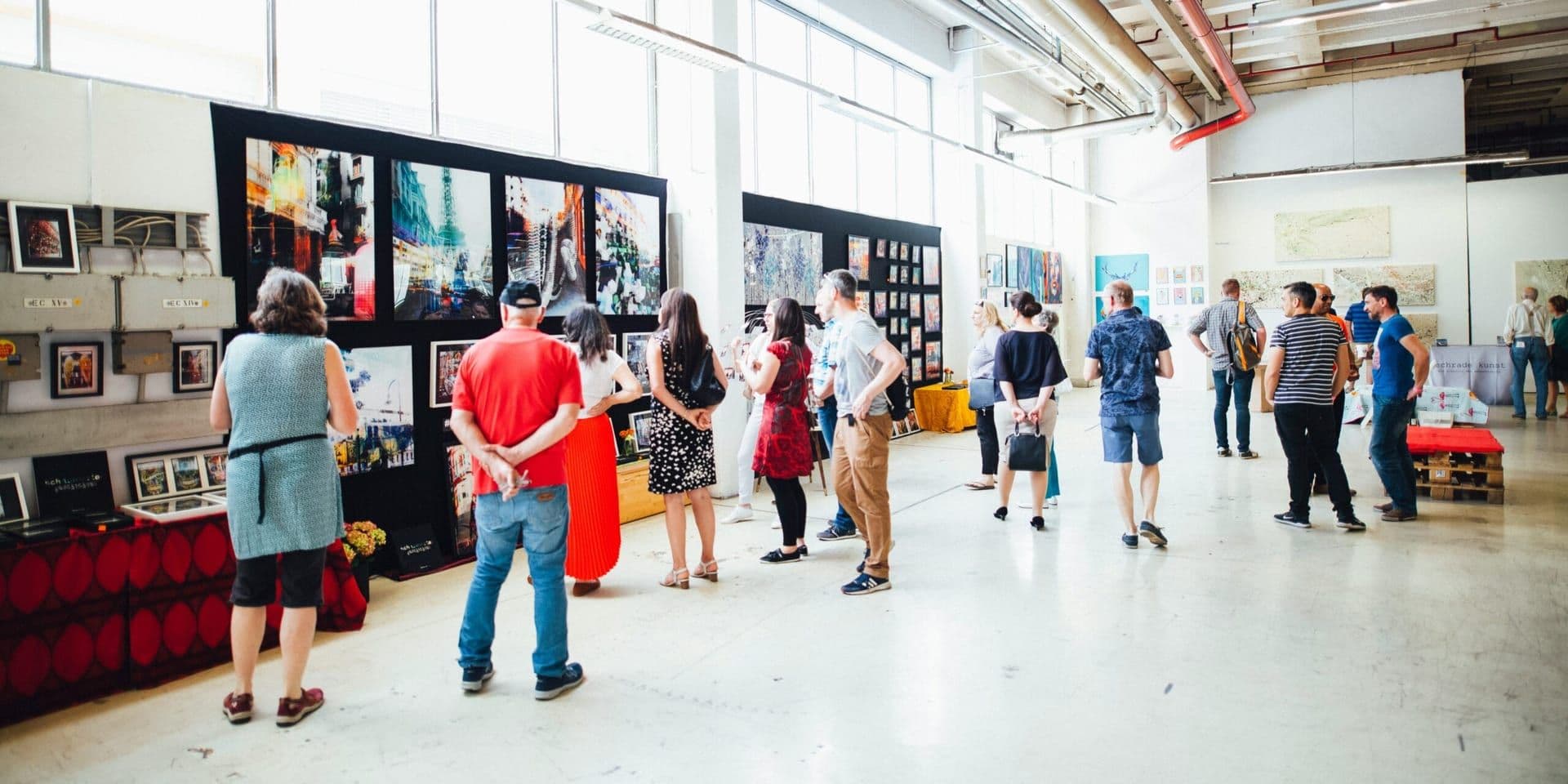 Los Angeles Art Scene Flourishes with Diverse Exhibitions