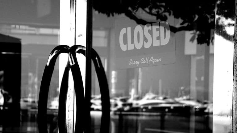 Southern California Restaurant Chain Temporarily Closes After ICE Raid, Sparking Community Concerns