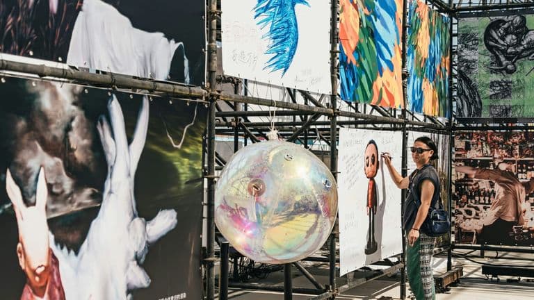 LA’s New Outdoor Art Festival Draws Thousands, Revitalizing Downtown’s Creative Scene