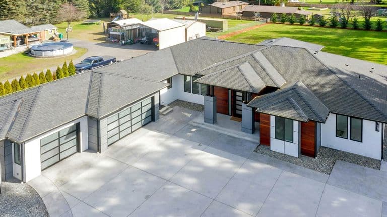 The Future of Remote Work: How It’s Reshaping Real Estate in 2024